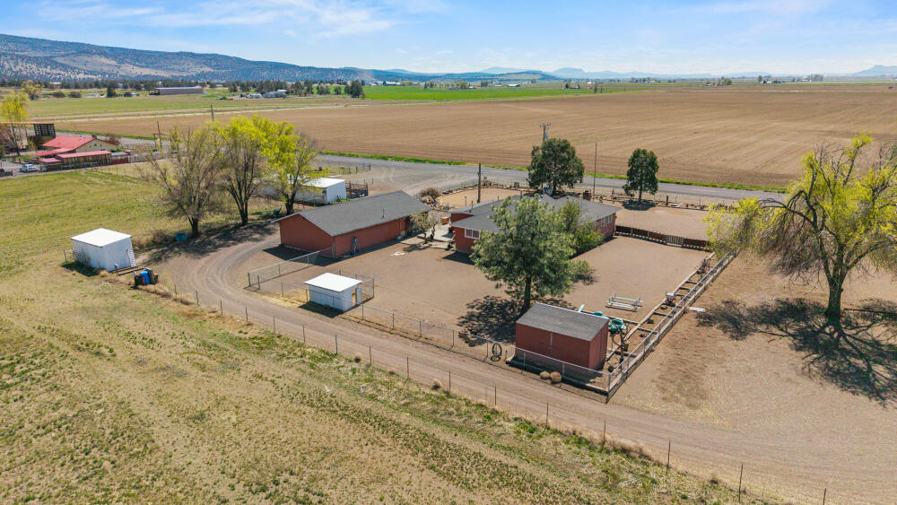 32585 Transformer Road Malin, OR 97632 - Photo 47 of 82 45