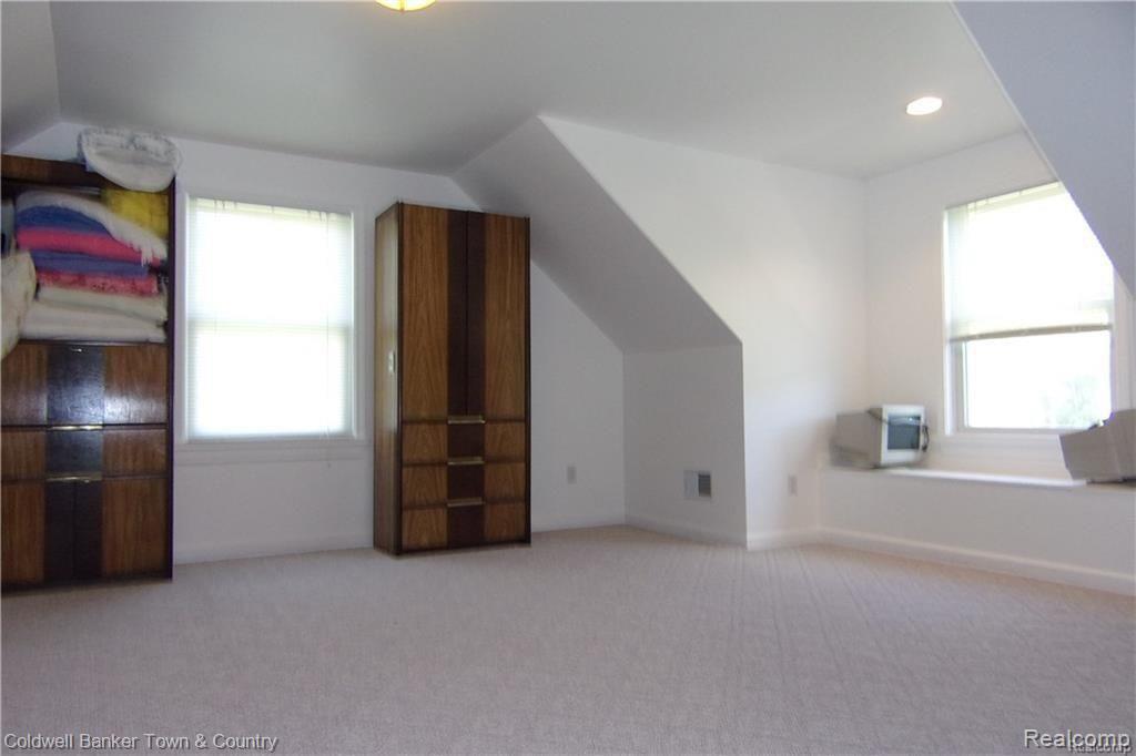 2640 Brewer Road Howell, MI 48855 - Photo 14 of 39 GetMedia-13.jpg