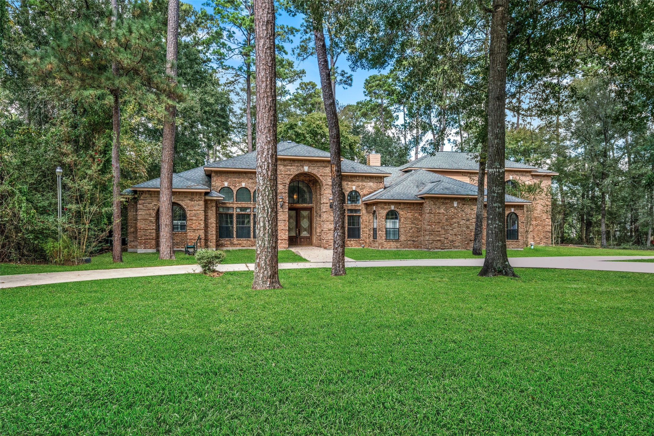 10331 Happy Trail Conroe, TX 77384 - Photo 29 of 42 Gallery Image 29