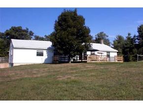 344 Washington Street Rochester, NH 03839 - Photo 4 of 5