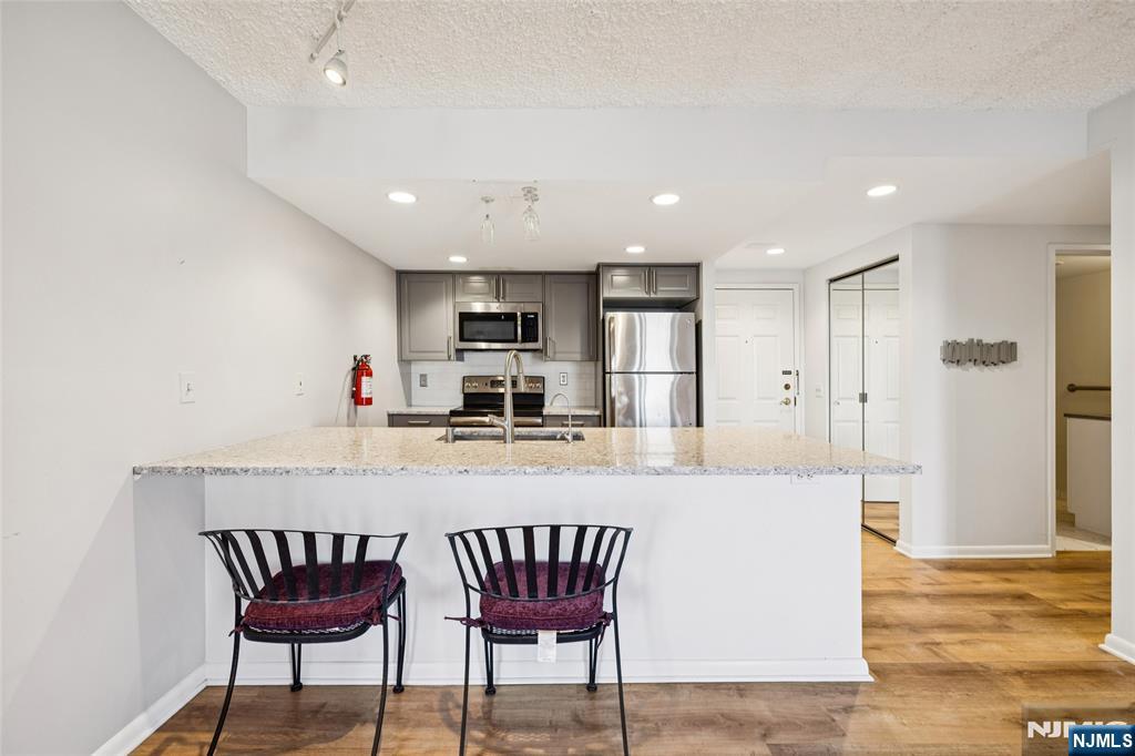 55 Clinton Place, Unit 510 Hackensack, NJ 07601 - Photo 10 of 31