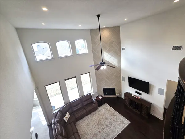 $4,295 | 2900 Zoysia Drive, Leander, TX 78641