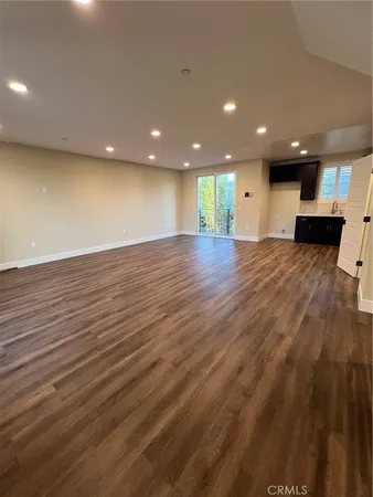 $3,995 | 11845 Grevillea Avenue, Unit 7, Hawthorne, CA 90250