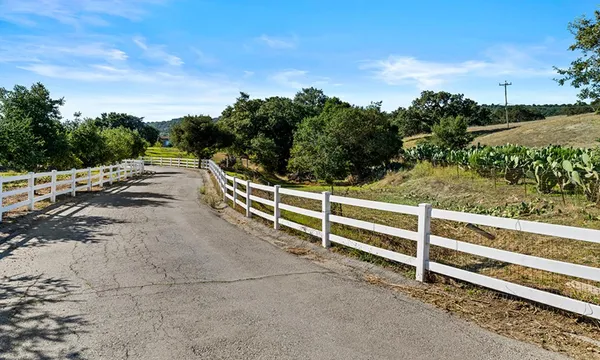$3,750,000 | 547 Mission Vineyard Road, Hollister, CA 95023