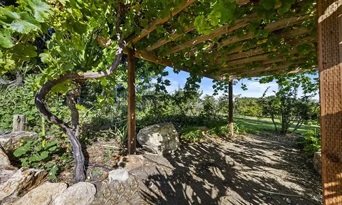 $3,750,000 | 547 Mission Vineyard Road, Hollister, CA 95023