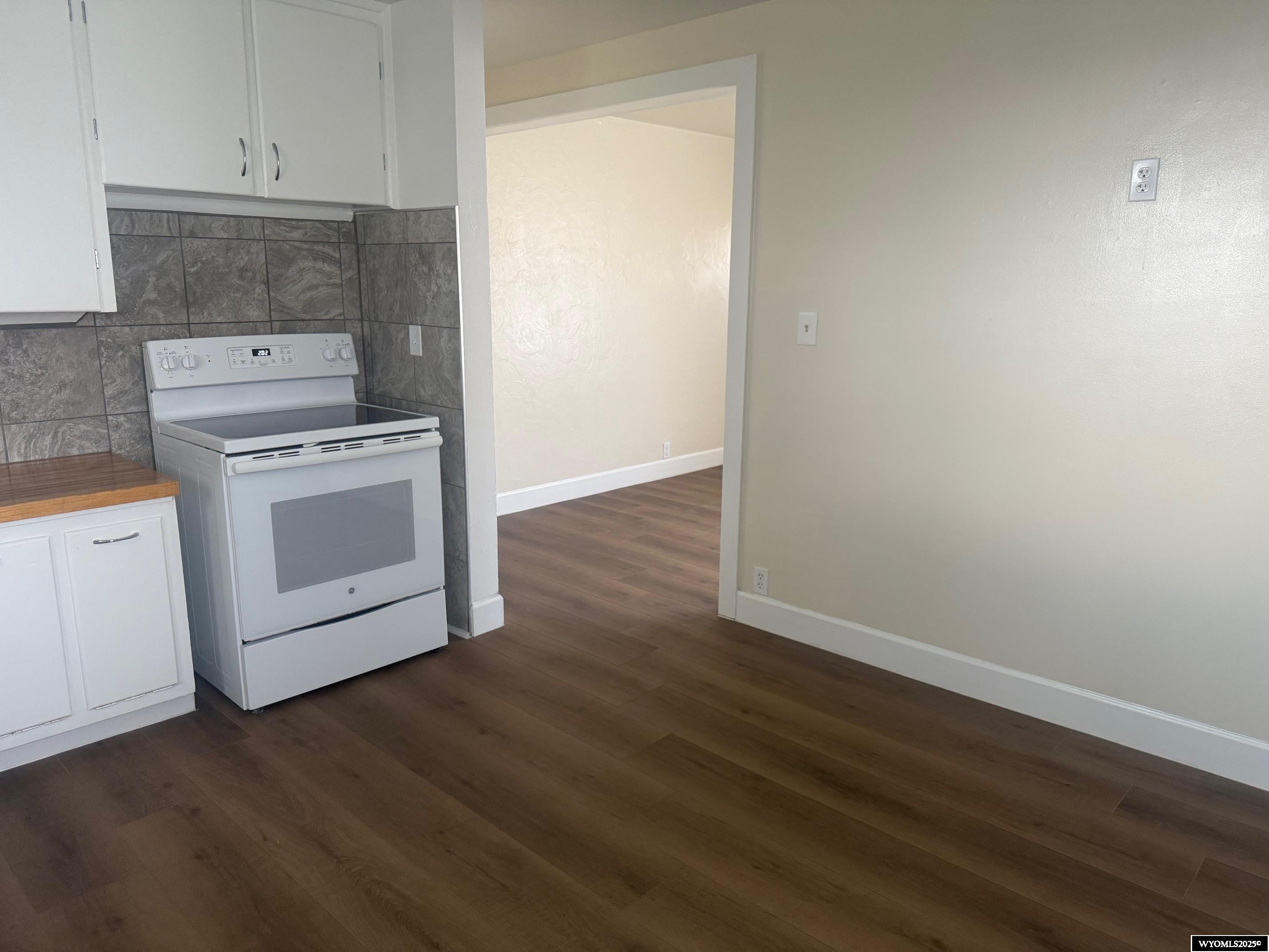 1308 High Street Rawlins, WY 82301 - Photo 6 of 30