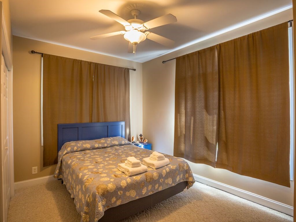 706 Mariners View, Unit D Carrabelle, FL 32322 - Photo 7 of 22