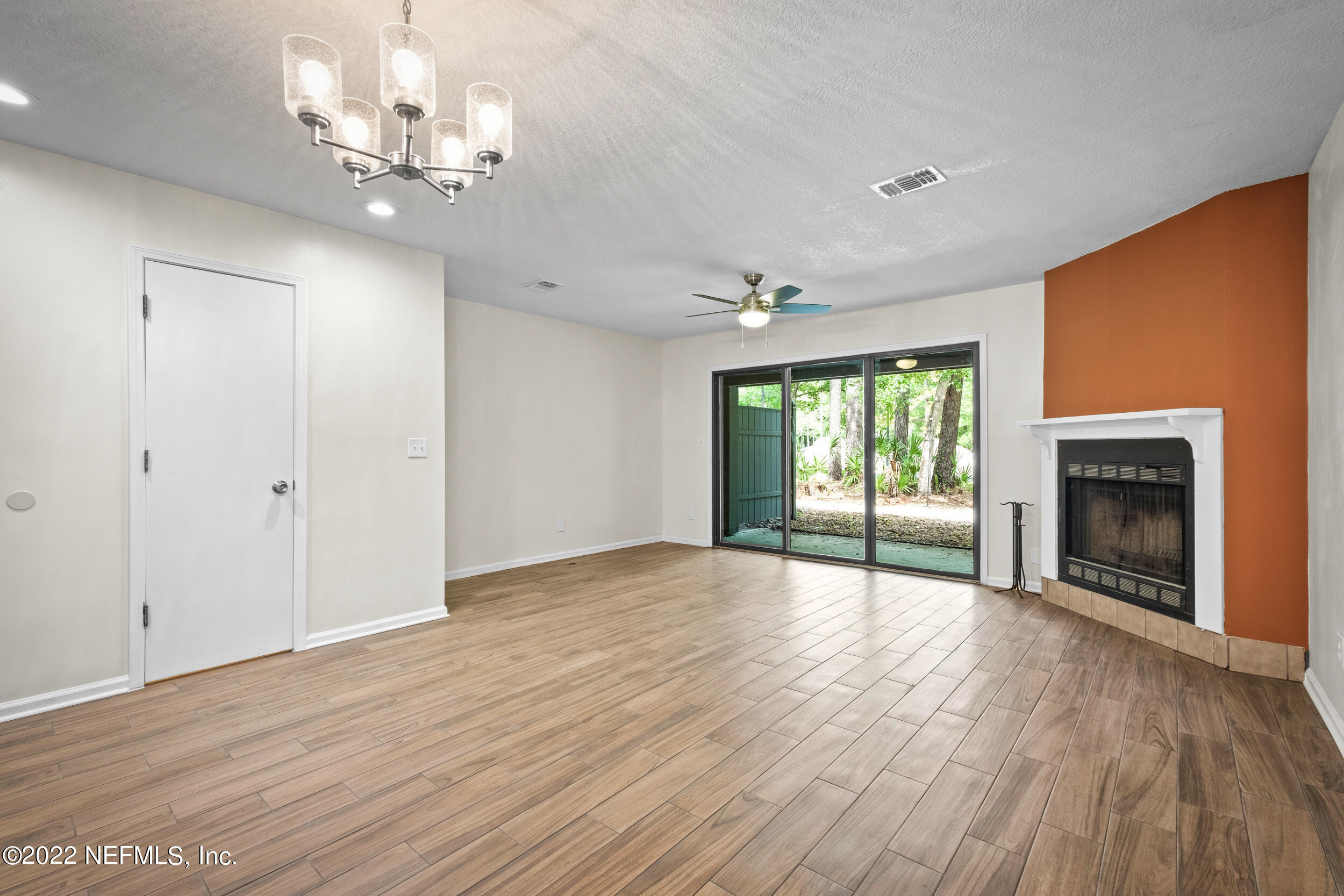 4118 Quiet Crk Loop Middleburg, FL 32068 - Photo 13 of 35 JAXREP_4118_Quiet_Lake_Loop_Middleburg_F