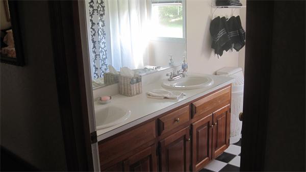 20 Field Road Medway, MA 02053 - Photo 16 of 23 Gallery Image 16
