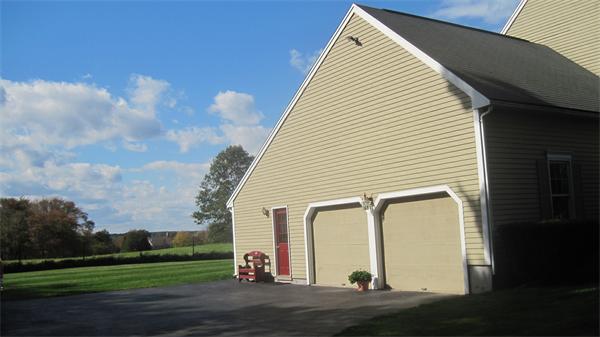20 Field Road Medway, MA 02053 - Photo 3 of 23 Gallery Image 3