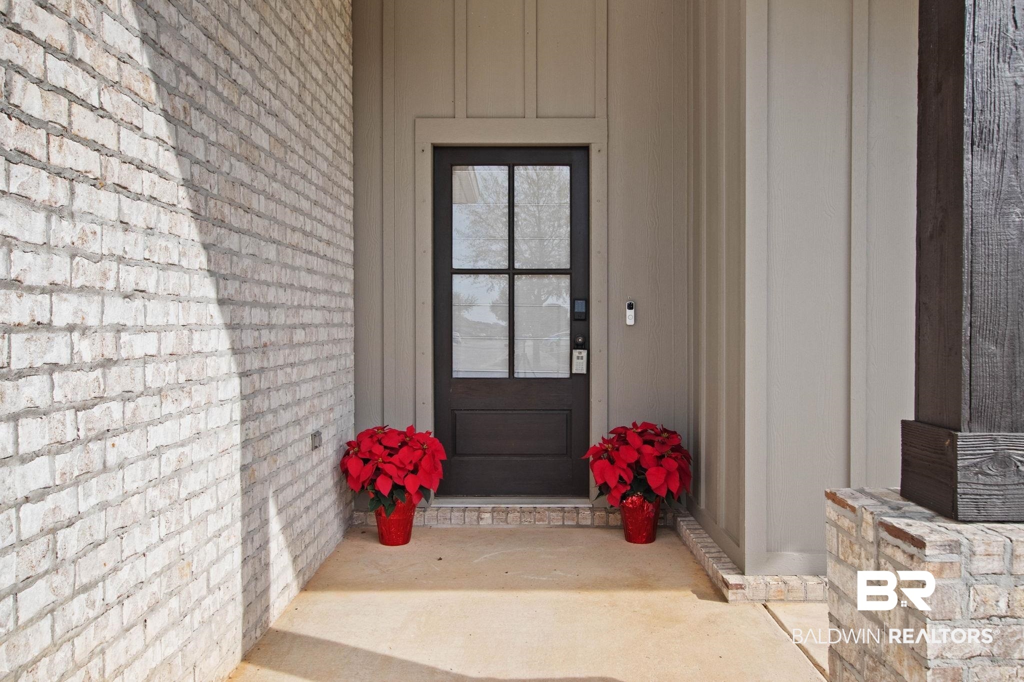 17376 Bankhead Boulevard Fairhope, AL 36532 - Photo 8 of 73 Entrance to property