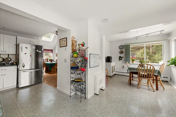 $639,900 | 126 Hobart Hill Road, Hebron, NH 03241