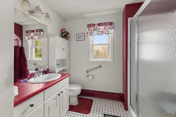 $639,900 | 126 Hobart Hill Road, Hebron, NH 03241