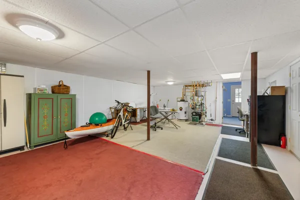 $639,900 | 126 Hobart Hill Road, Hebron, NH 03241