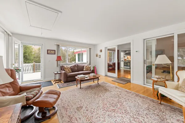 $639,900 | 126 Hobart Hill Road, Hebron, NH 03241