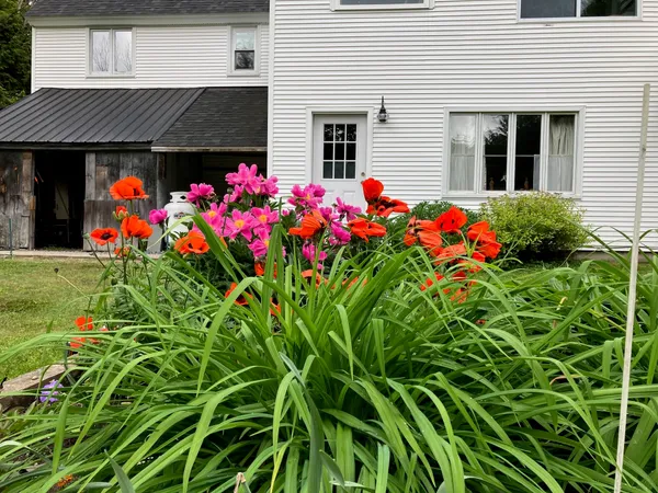 $639,900 | 126 Hobart Hill Road, Hebron, NH 03241