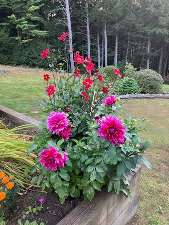 $639,900 | 126 Hobart Hill Road, Hebron, NH 03241