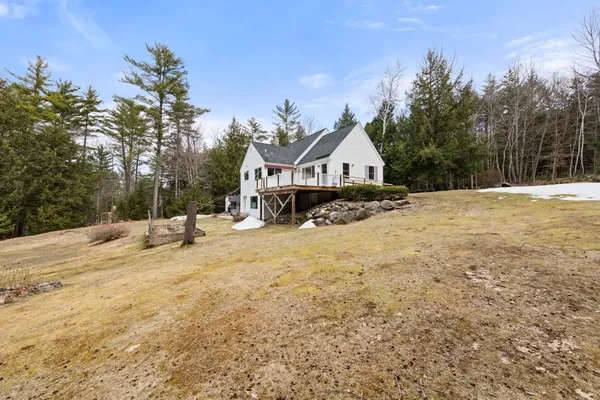 $639,900 | 126 Hobart Hill Road, Hebron, NH 03241