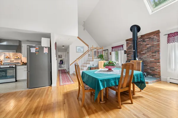 $639,900 | 126 Hobart Hill Road, Hebron, NH 03241