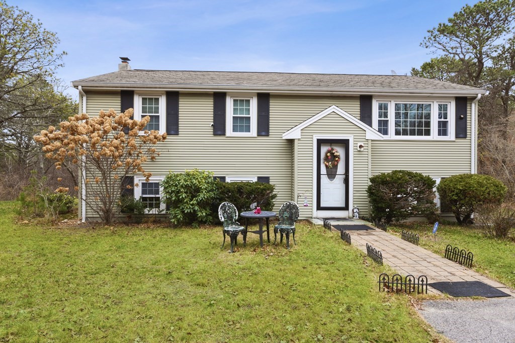 1658 State Road Plymouth, MA 02360 - Photo 1 of 22 Gallery Image 1