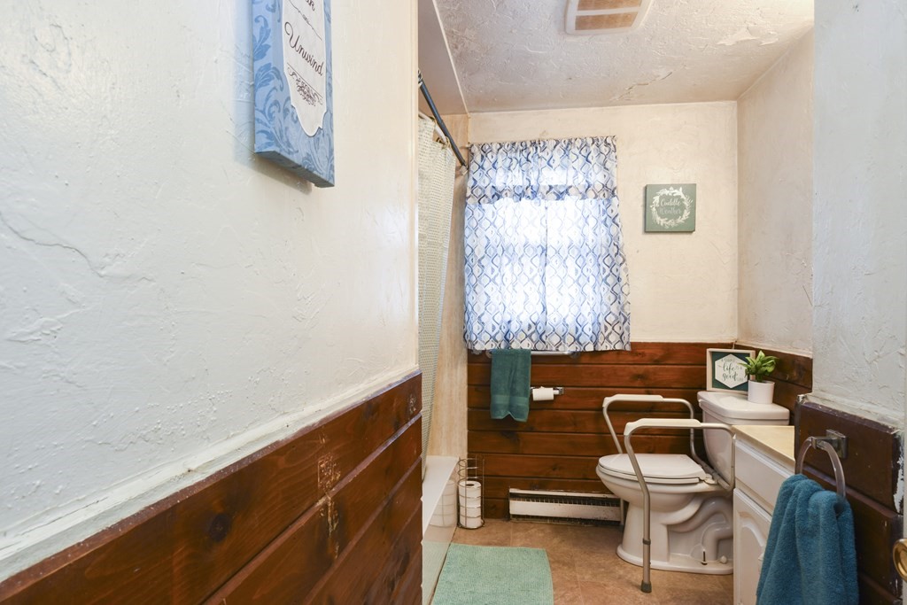1658 State Road Plymouth, MA 02360 - Photo 12 of 22 Gallery Image 12
