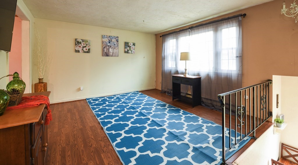 1658 State Road Plymouth, MA 02360 - Photo 4 of 22 Gallery Image 4