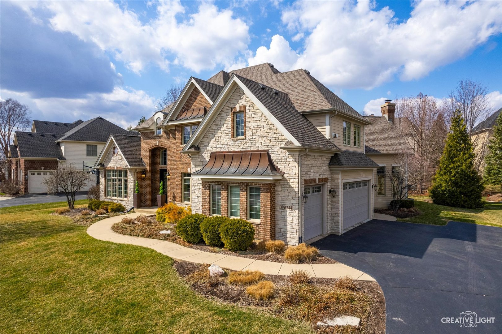 39-w644 Walt Whitman Road St. Charles, IL 60175 - Photo 3 of 59