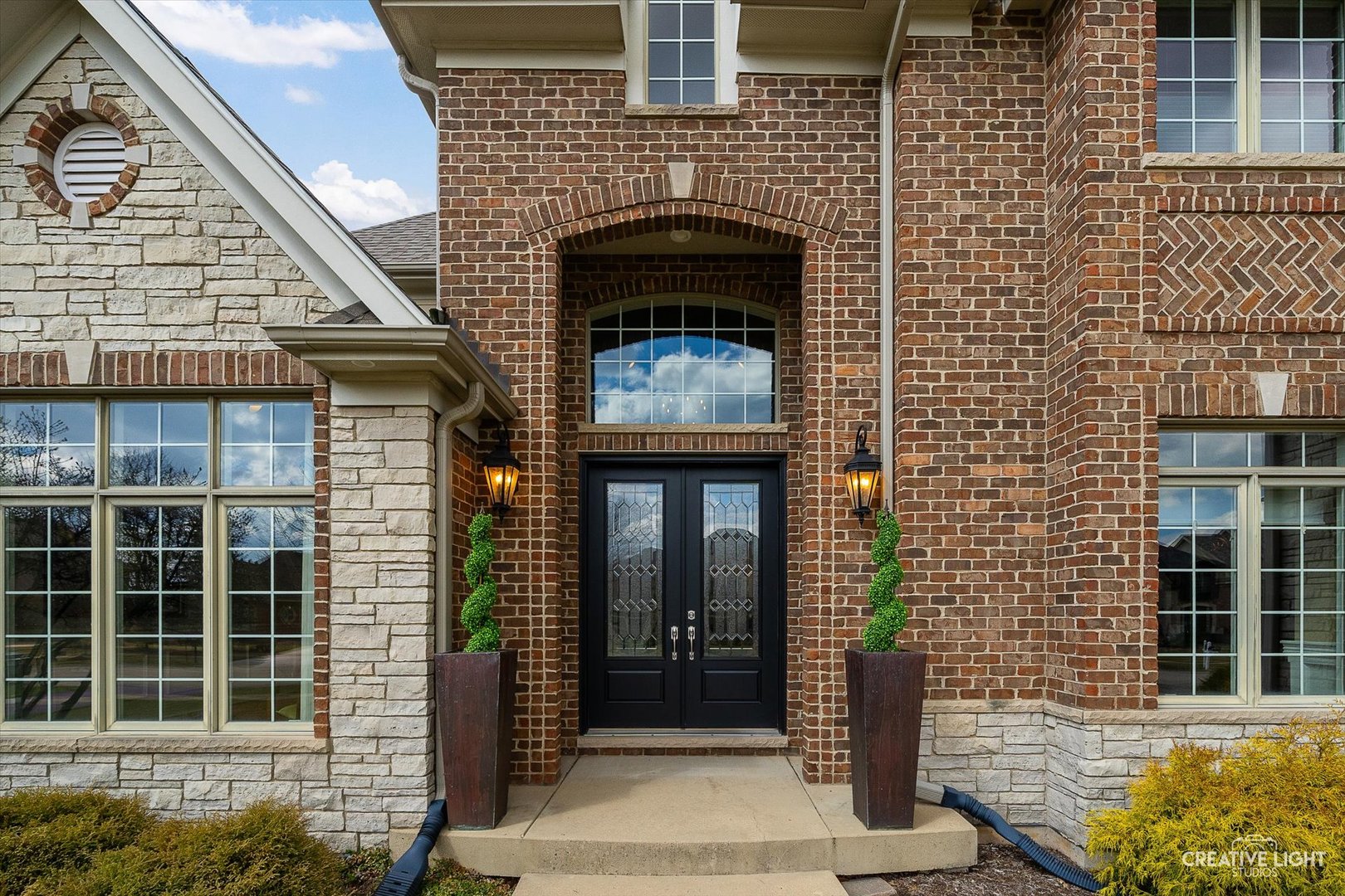39-w644 Walt Whitman Road St. Charles, IL 60175 - Photo 5 of 59
