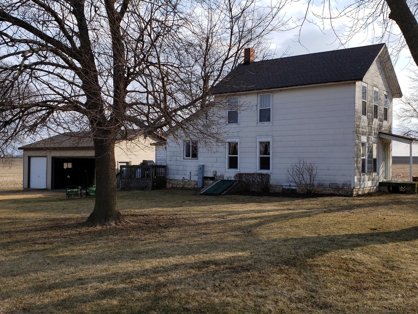 376 Palmyra Road Dixon, IL 61021 - Photo 1 of 23