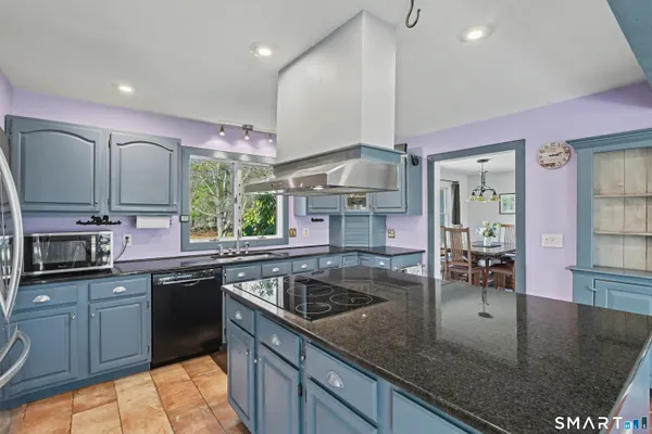 $724,000 | 59-61 Wig Hill Road, Chester, CT 06412