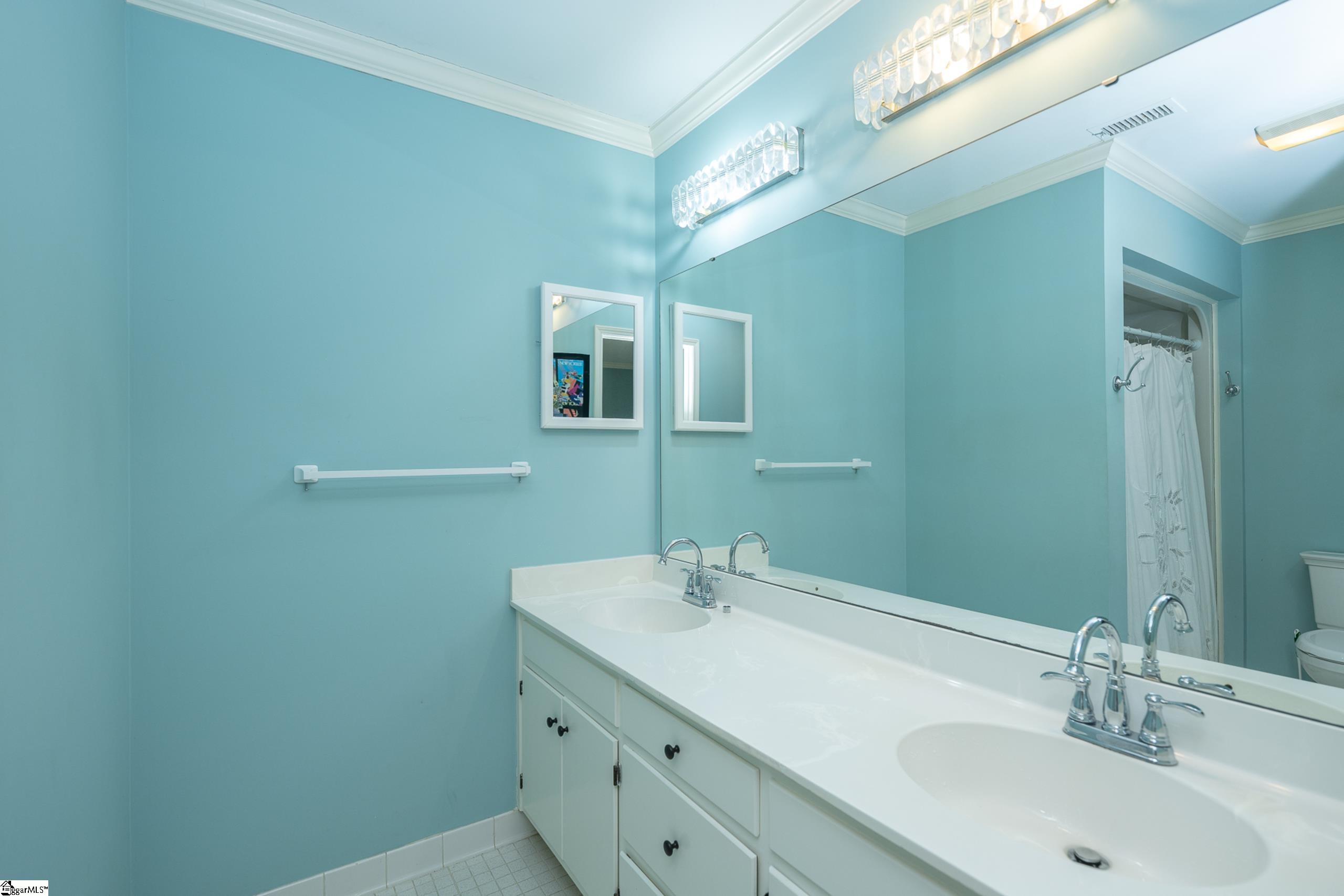 133 Hummingbird Ridge Greenville, SC 29605 - Photo 19 of 40 Gallery Image 19