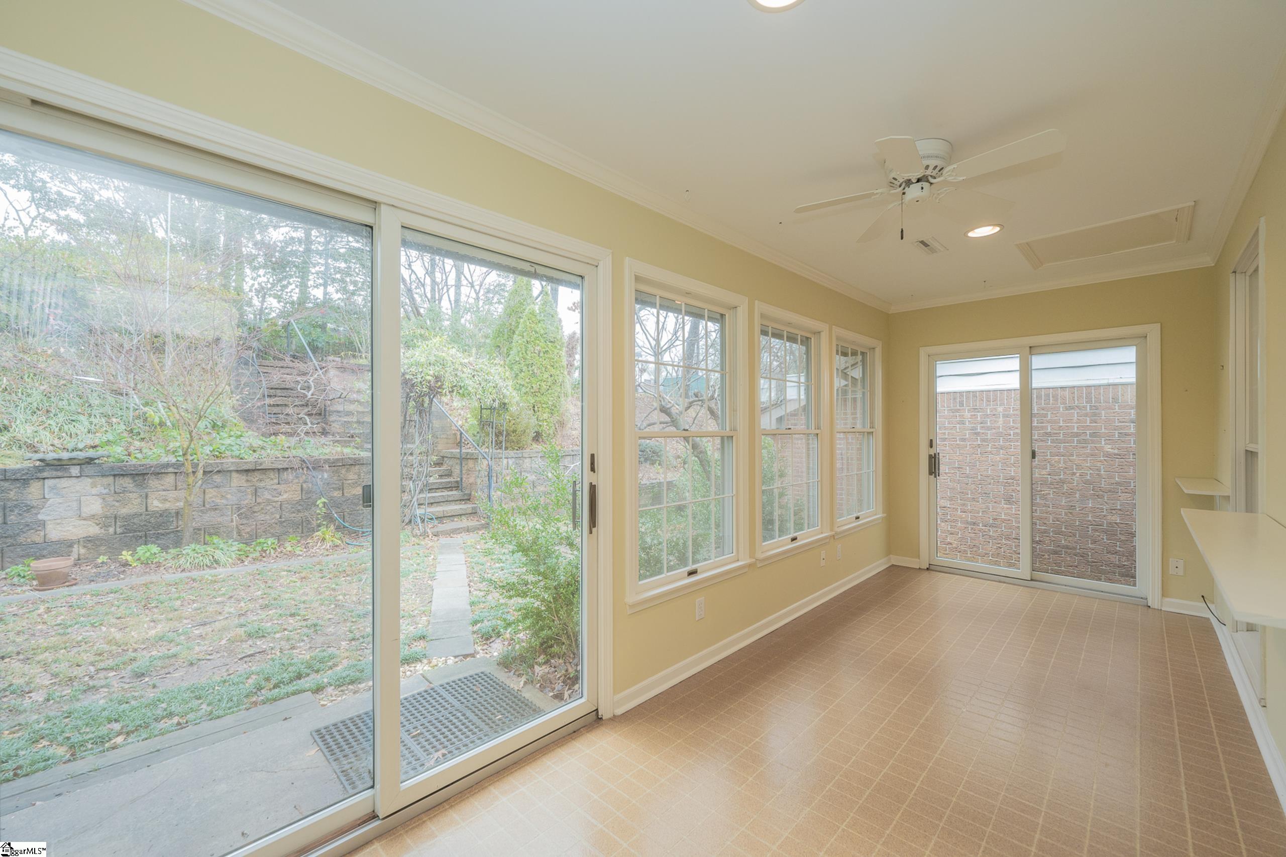 133 Hummingbird Ridge Greenville, SC 29605 - Photo 28 of 40 Gallery Image 28