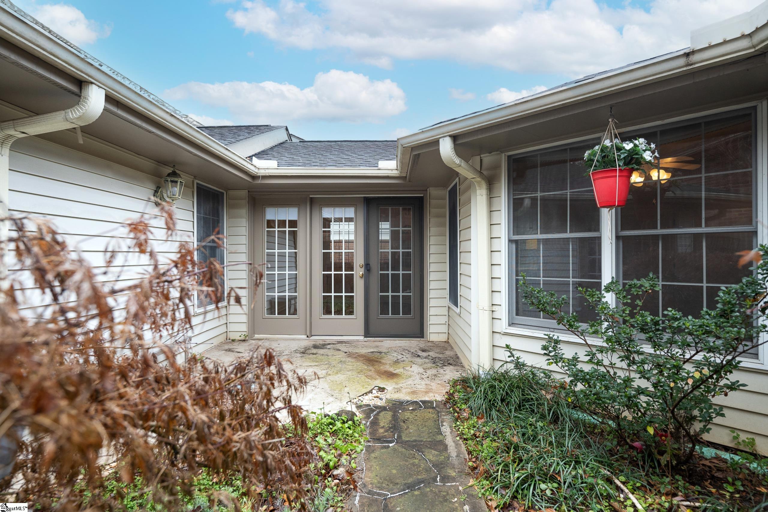 133 Hummingbird Ridge Greenville, SC 29605 - Photo 29 of 40 Gallery Image 29