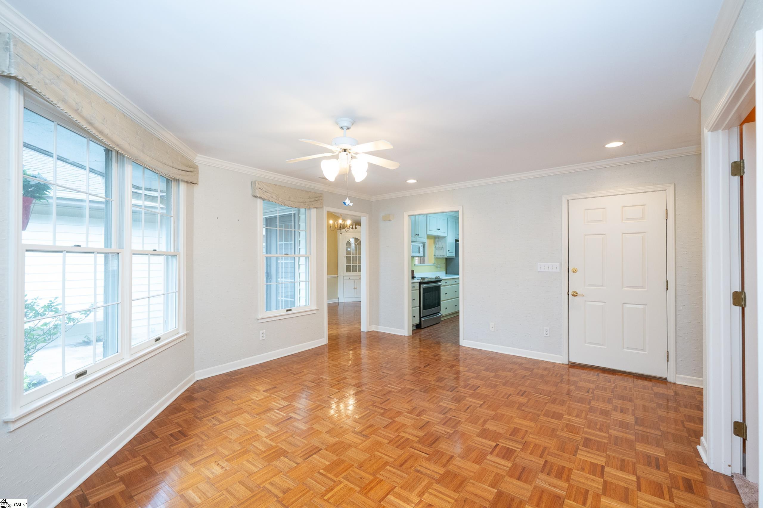 133 Hummingbird Ridge Greenville, SC 29605 - Photo 5 of 40 Gallery Image 5