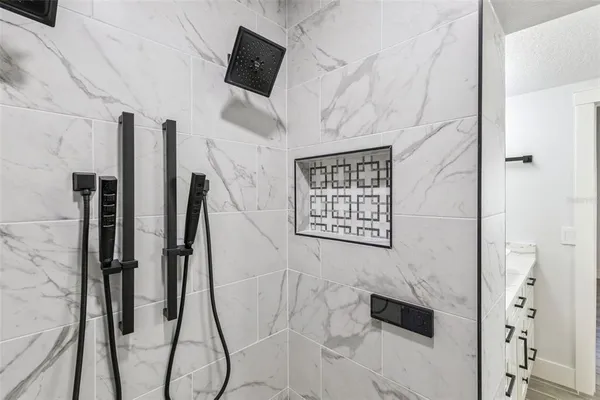 $1,289,000 | 118 North Grandview Street, Mount Dora, FL 32757