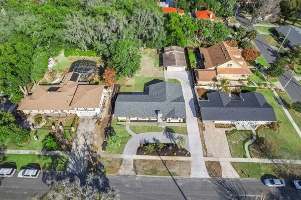 $1,289,000 | 118 North Grandview Street, Mount Dora, FL 32757