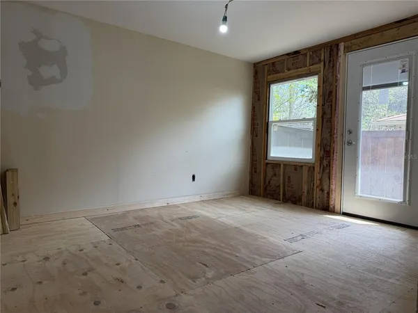 $1,289,000 | 118 North Grandview Street, Mount Dora, FL 32757