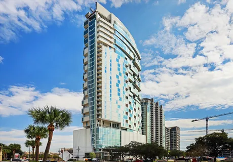 $3,995,000 | 4521 San Felipe Street, Unit 2801, Houston, TX 77027