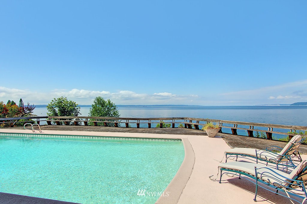 8007 Talbot Road Edmonds, WA 98026 - Photo 1 of 1