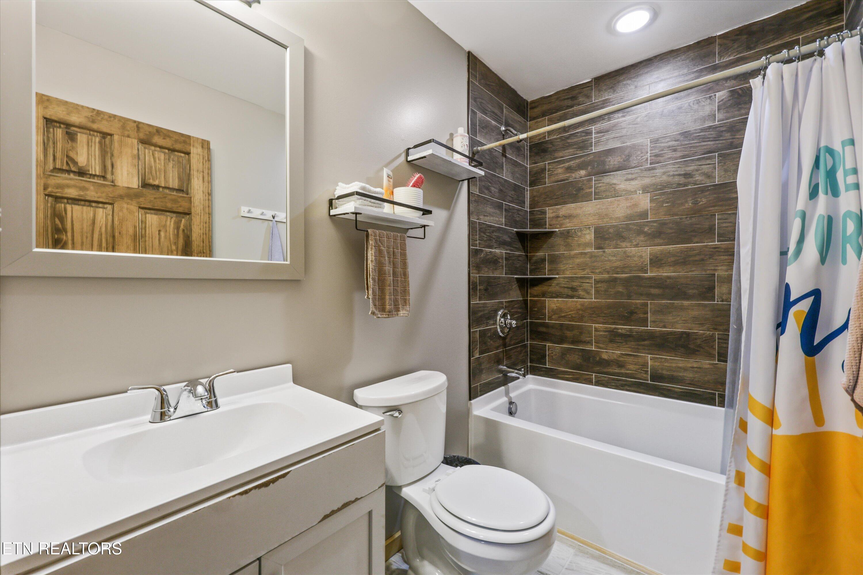 2335 Southside Road Knoxville, TN 37920 - Photo 21 of 39 22-2335 Southside Rd16