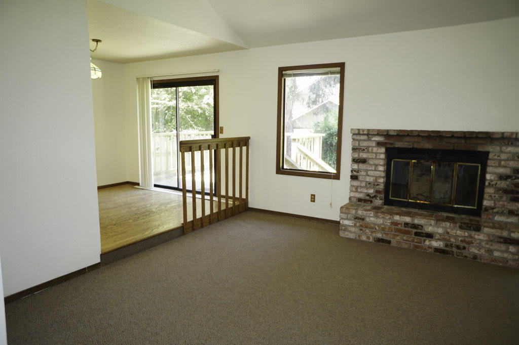 1640 John Hill Road Eureka, CA 95501 - Photo 4 of 30