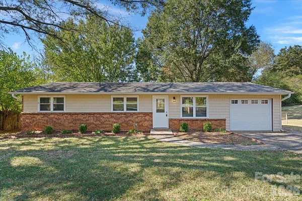 $265,000 | 804 Princeton Drive, Kings Mountain, NC 28086