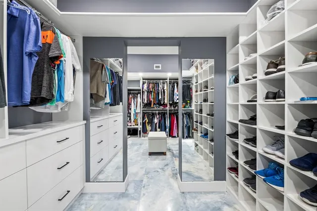 $6,200,000 | 2201 North Surf Road, Hollywood, FL 33019