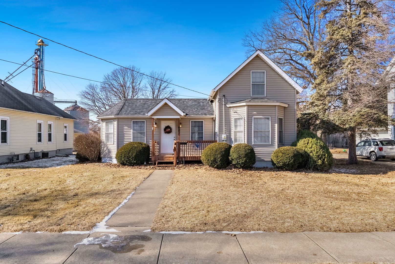 401 North Ridge Street Cambridge, IL 61238 - Photo 1 of 23 Gallery Image 1