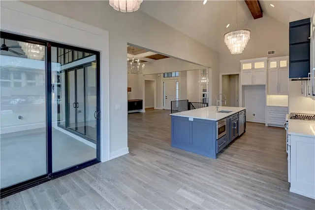 $1,049,900 | 3906 West 84th Terrace, Prairie Village, KS 66206