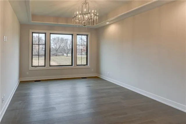 $1,049,900 | 3906 West 84th Terrace, Prairie Village, KS 66206