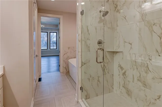 $1,049,900 | 3906 West 84th Terrace, Prairie Village, KS 66206