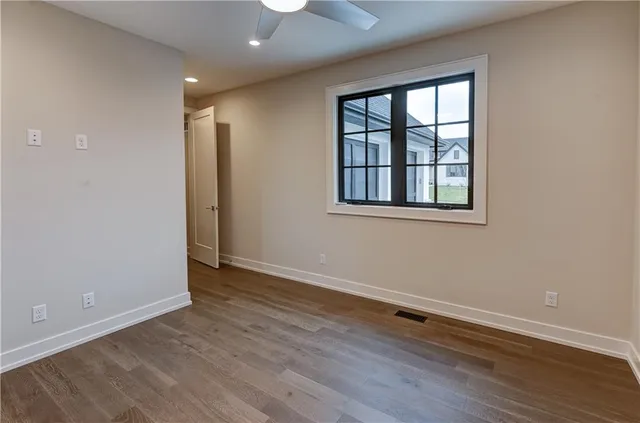 $1,049,900 | 3906 West 84th Terrace, Prairie Village, KS 66206