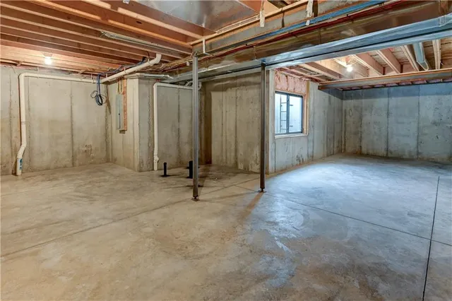 $1,049,900 | 3906 West 84th Terrace, Prairie Village, KS 66206