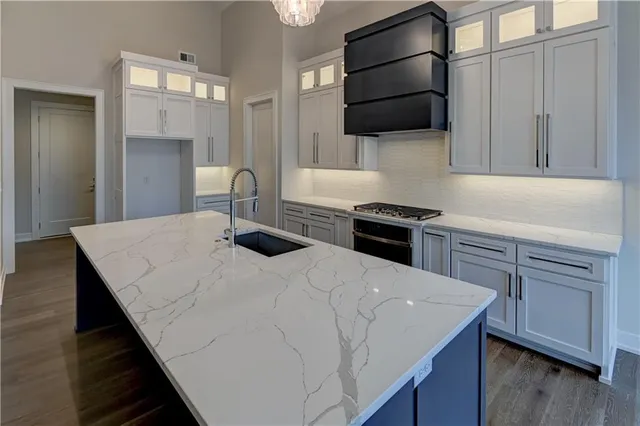 $1,049,900 | 3906 West 84th Terrace, Prairie Village, KS 66206